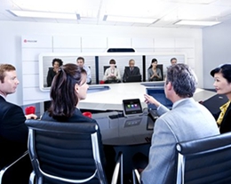Polycom OTX 300　　　　　遠(yuǎn)真