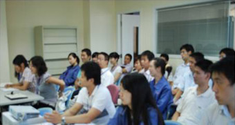 小型polycom(寶利通)高清視頻會議解決方案